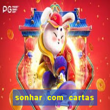 sonhar com cartas de baralho no chao